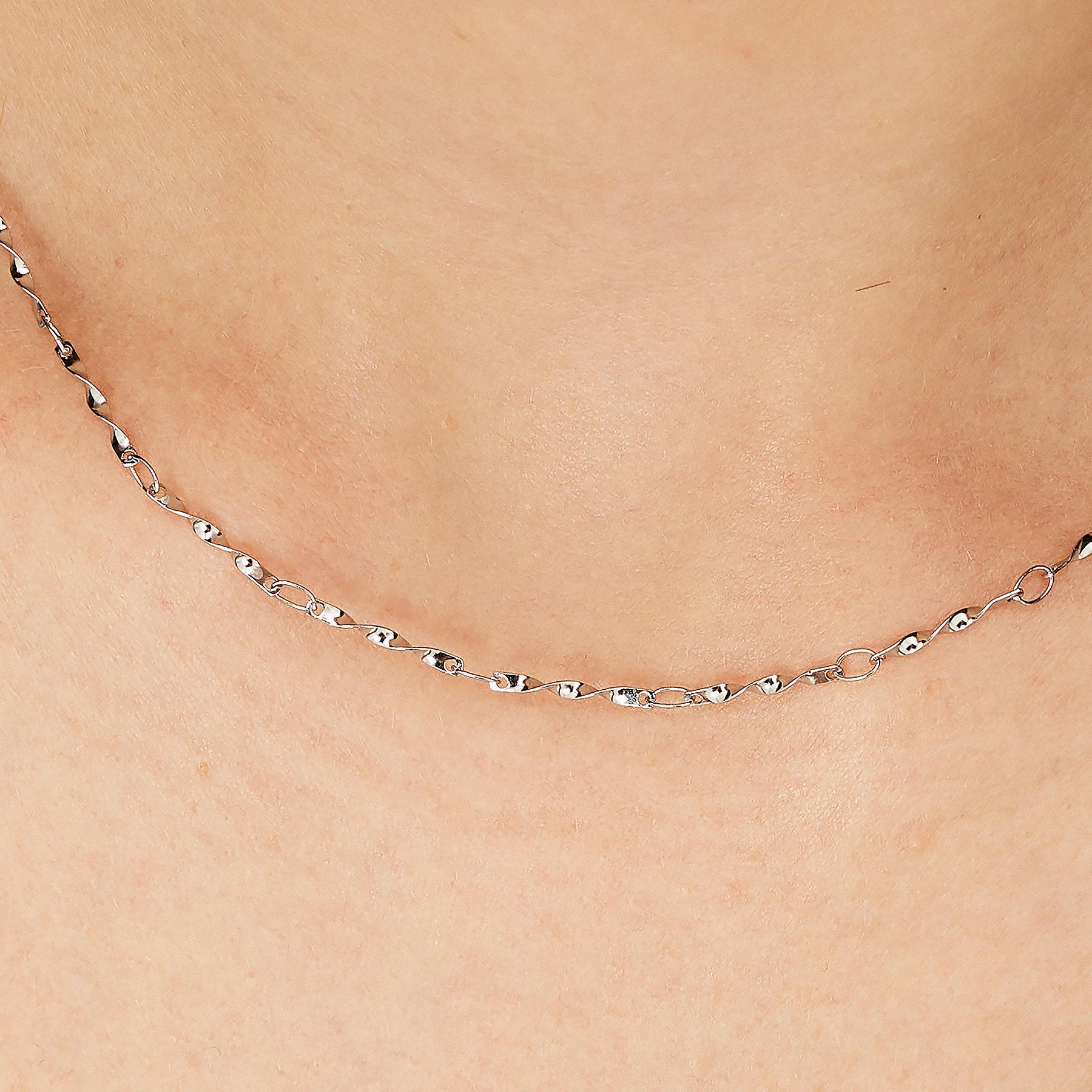 Brosway Collana ESSENTIAL - Vista 3